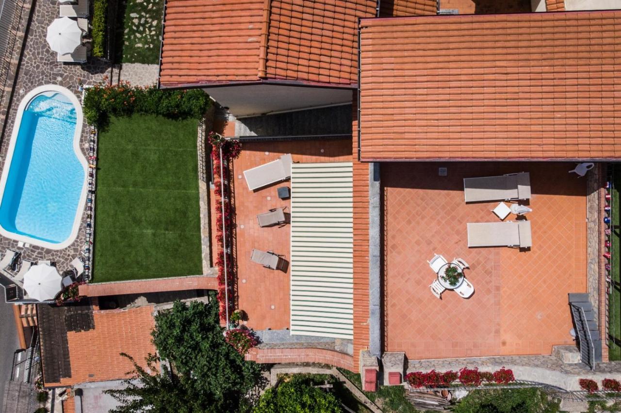 Appartamento Ilaria In Villa Laura Скала Экстерьер фото