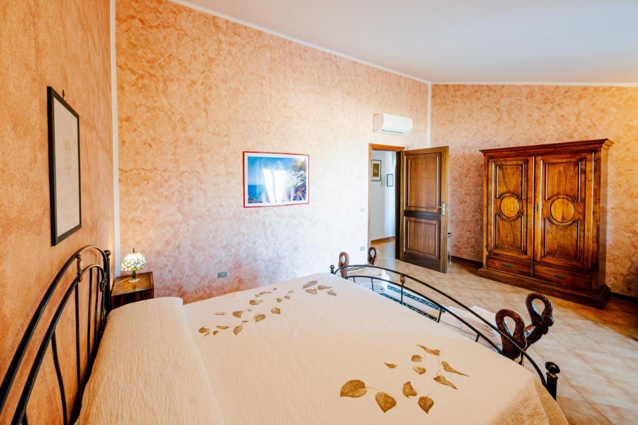 Appartamento Ilaria In Villa Laura Скала Экстерьер фото